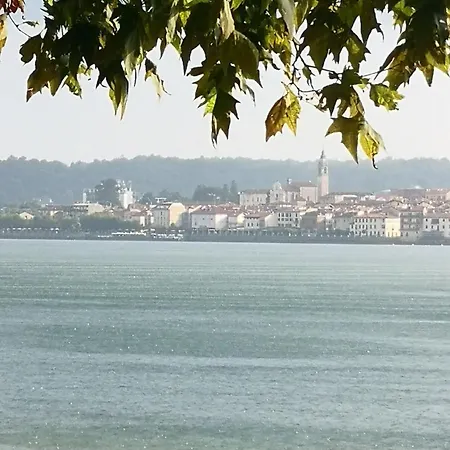 Residenza Esse بيت للعطل *