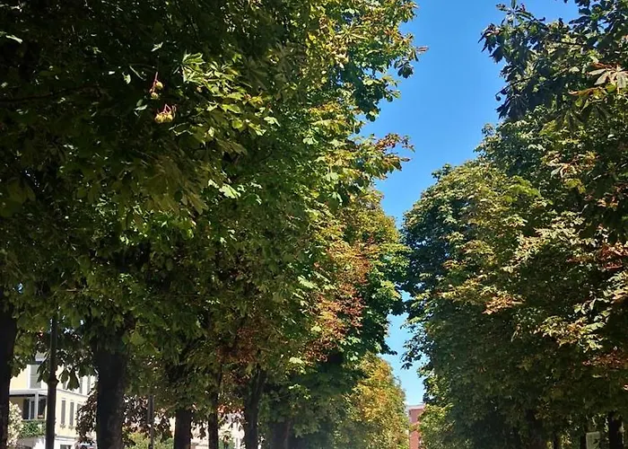 Residenza Esse Semesterbostad Angera